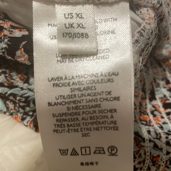 Anthropologie Ruffled Print Blouse, size XL. Perfect Fall colors! - Picture 9 of 11